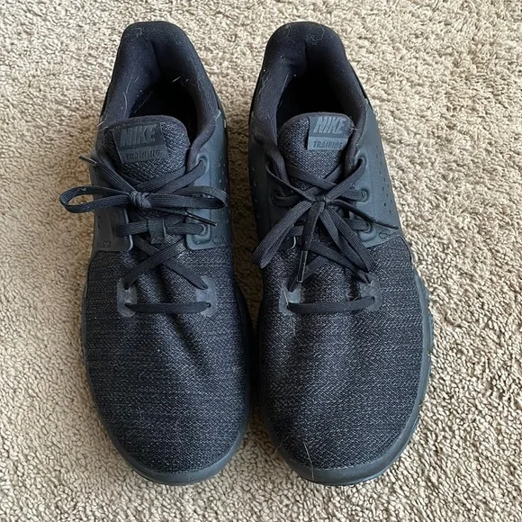 Nike Training Black Size 11.5 Nike Training Shoes Men Size 11.5 Black Red retaliation tr 2  main image 3